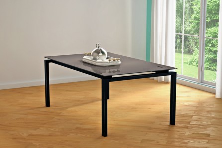 GLORIA DINING TABLE